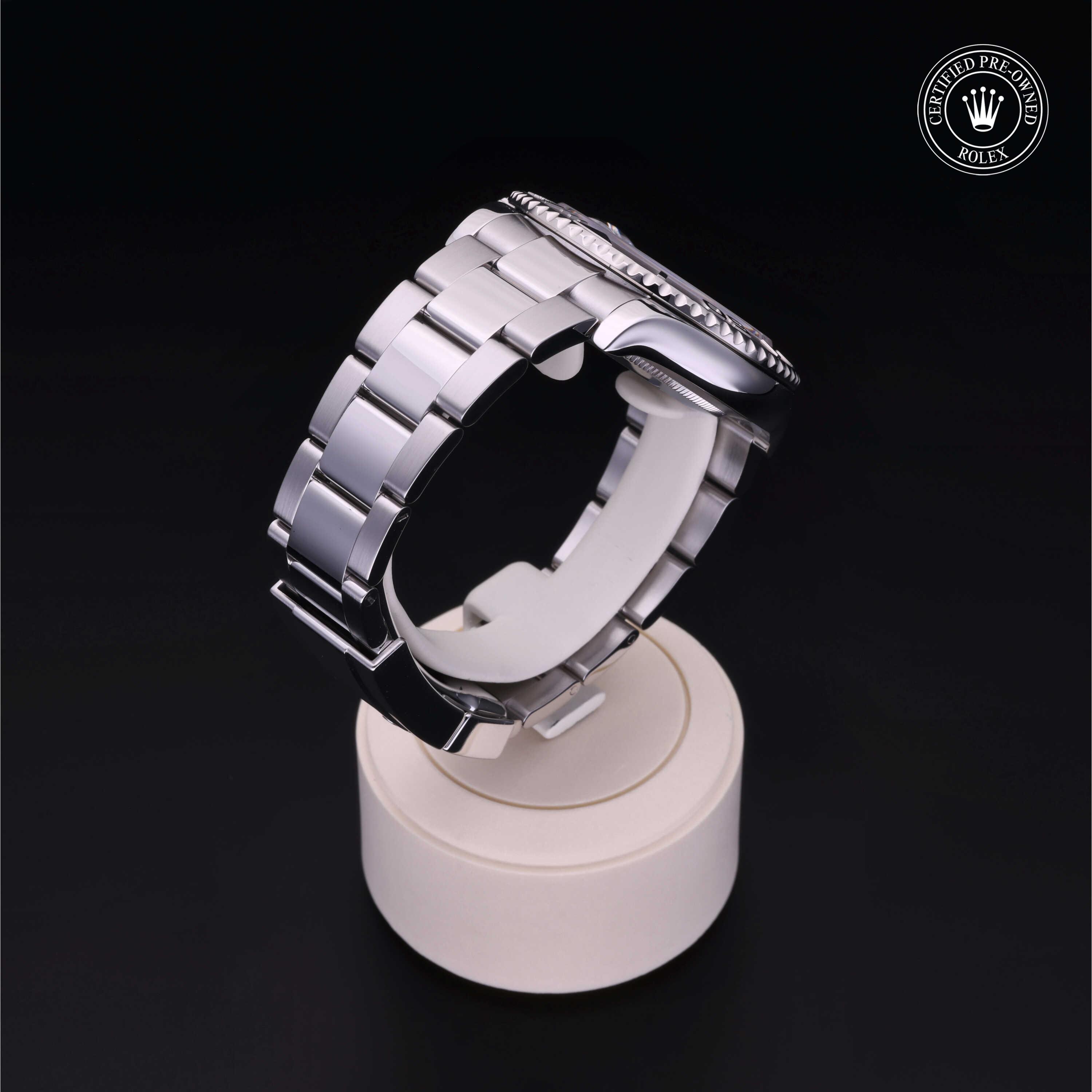 Oyster Perpetual Yacht-Master 40