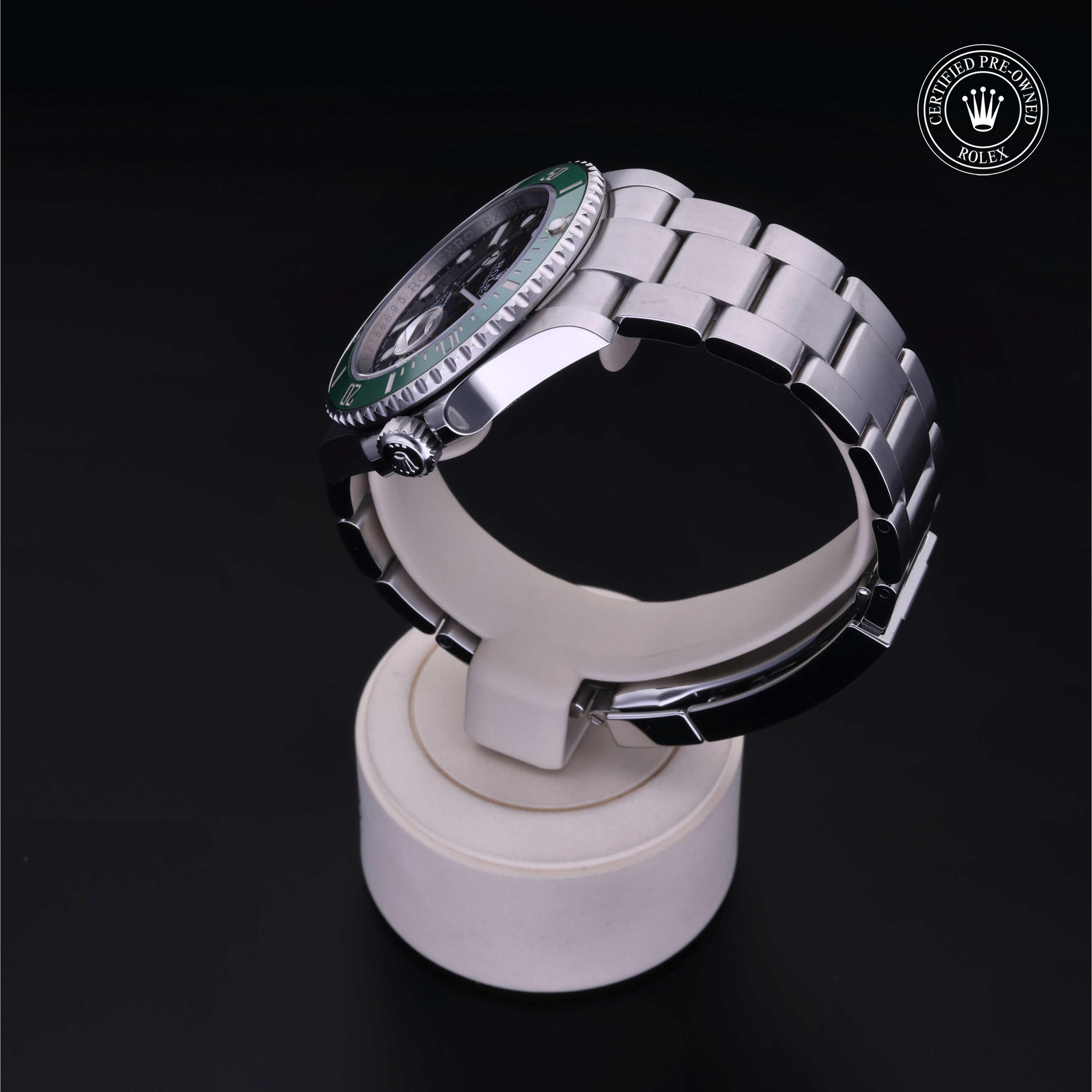 Oyster Perpetual Submariner