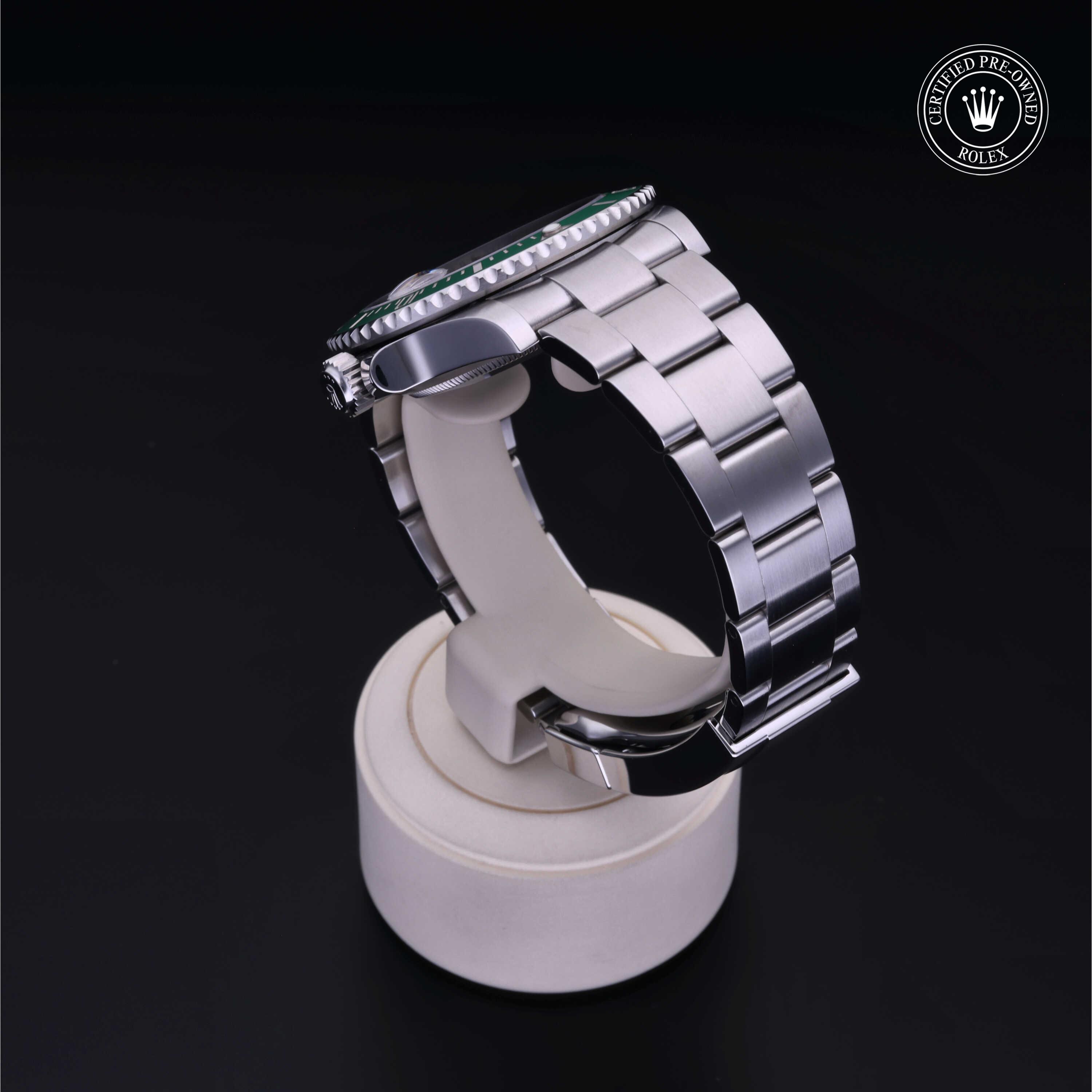 Oyster Perpetual Submariner