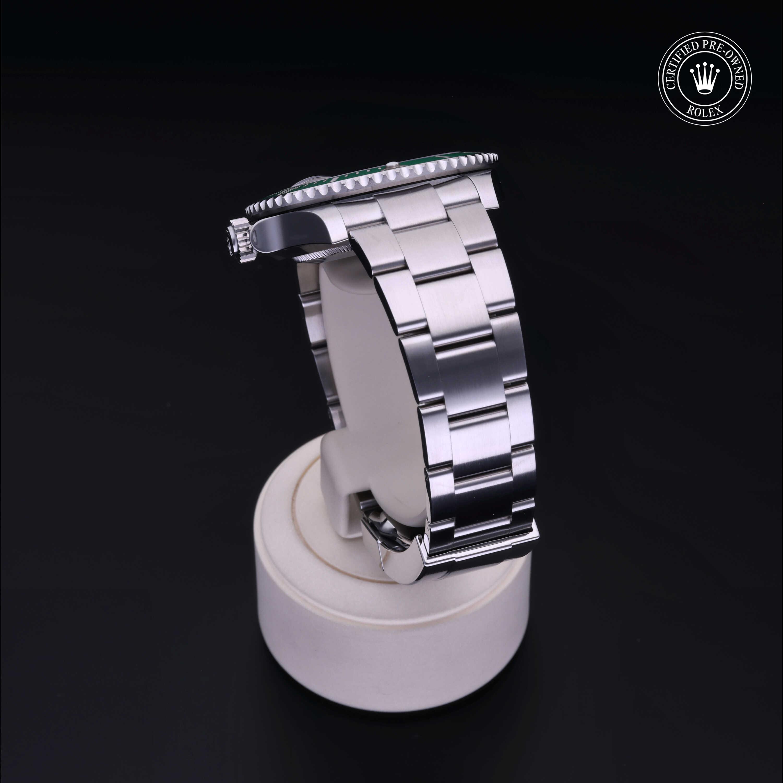 Oyster Perpetual Submariner