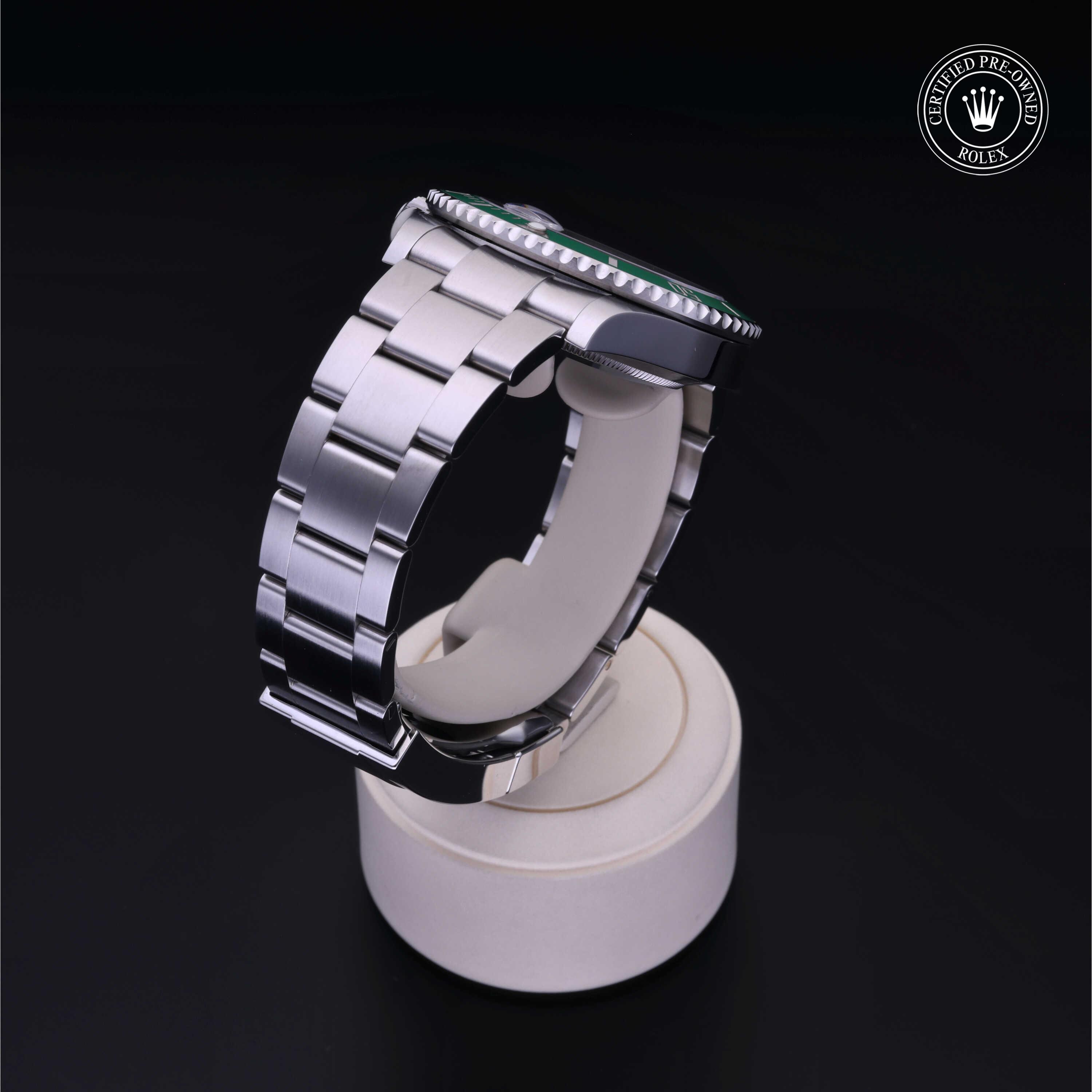 Oyster Perpetual Submariner