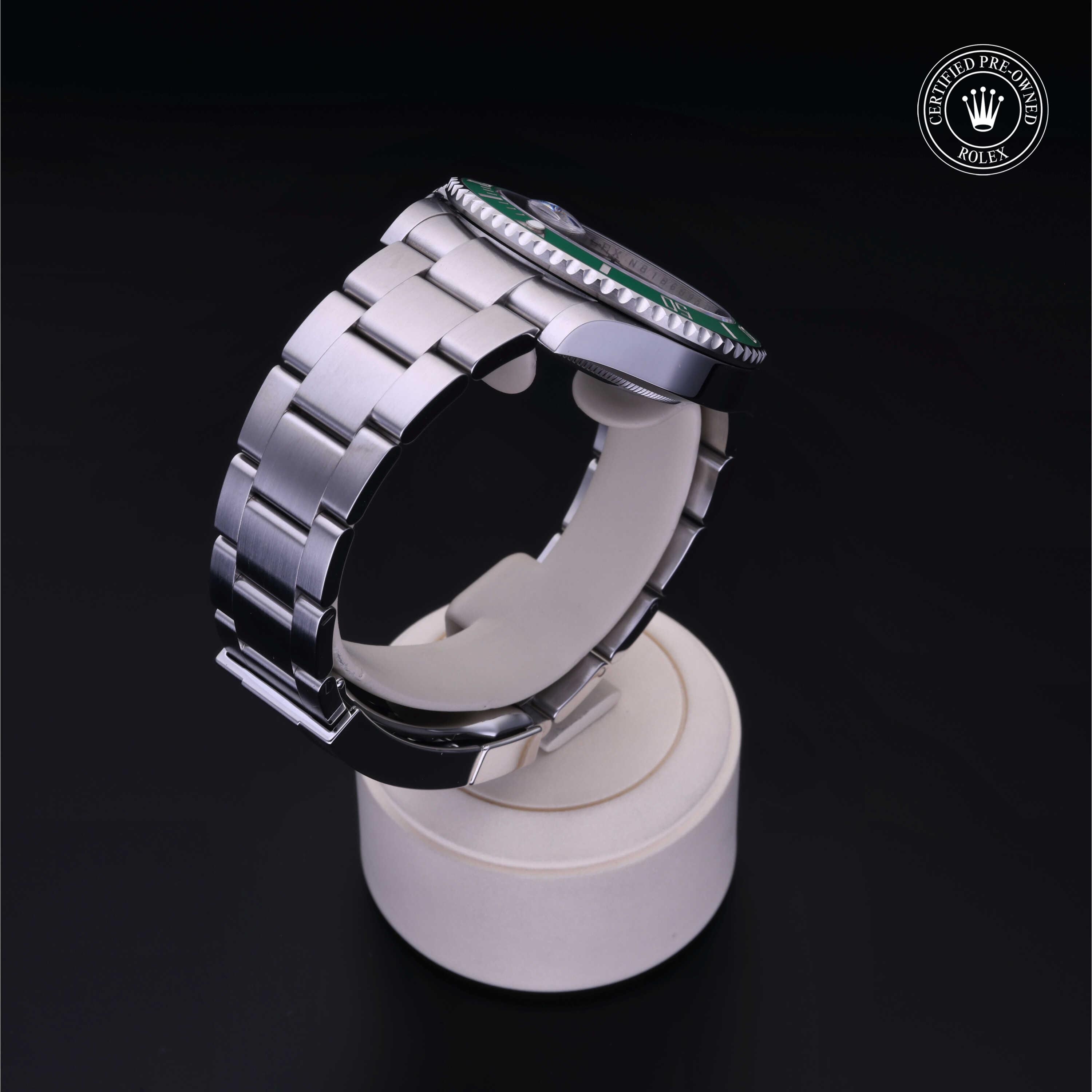 Oyster Perpetual Submariner