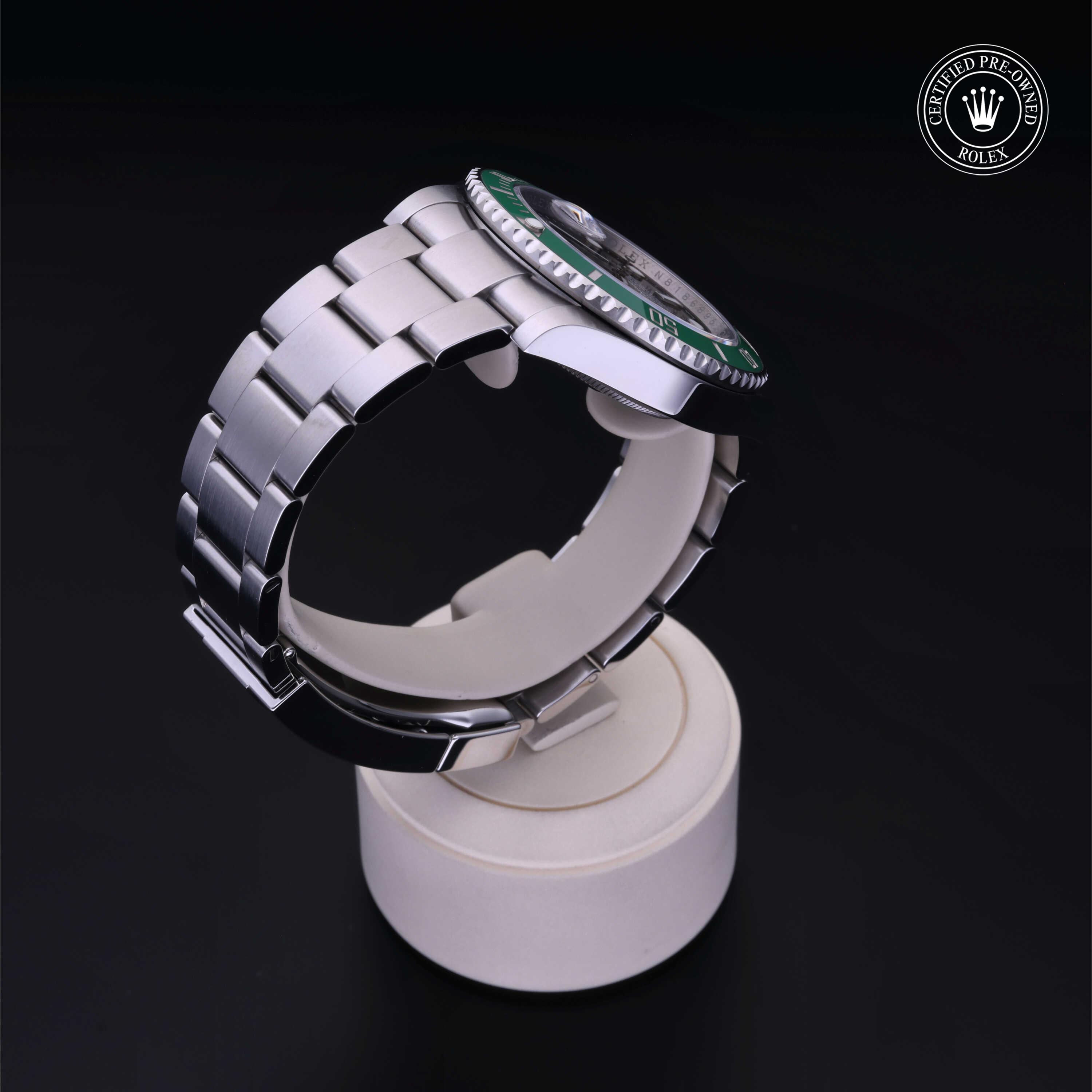 Oyster Perpetual Submariner