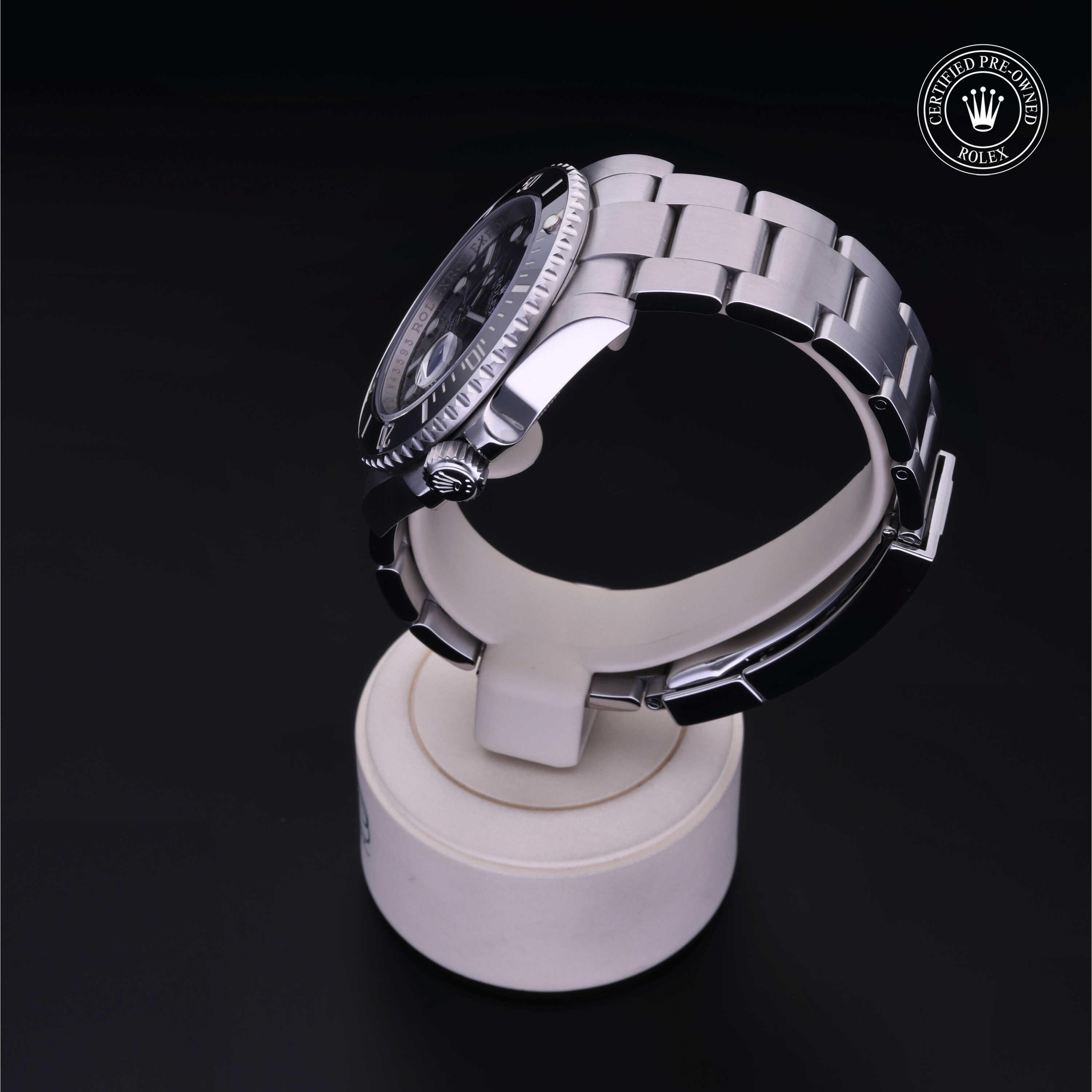Oyster Perpetual Submariner