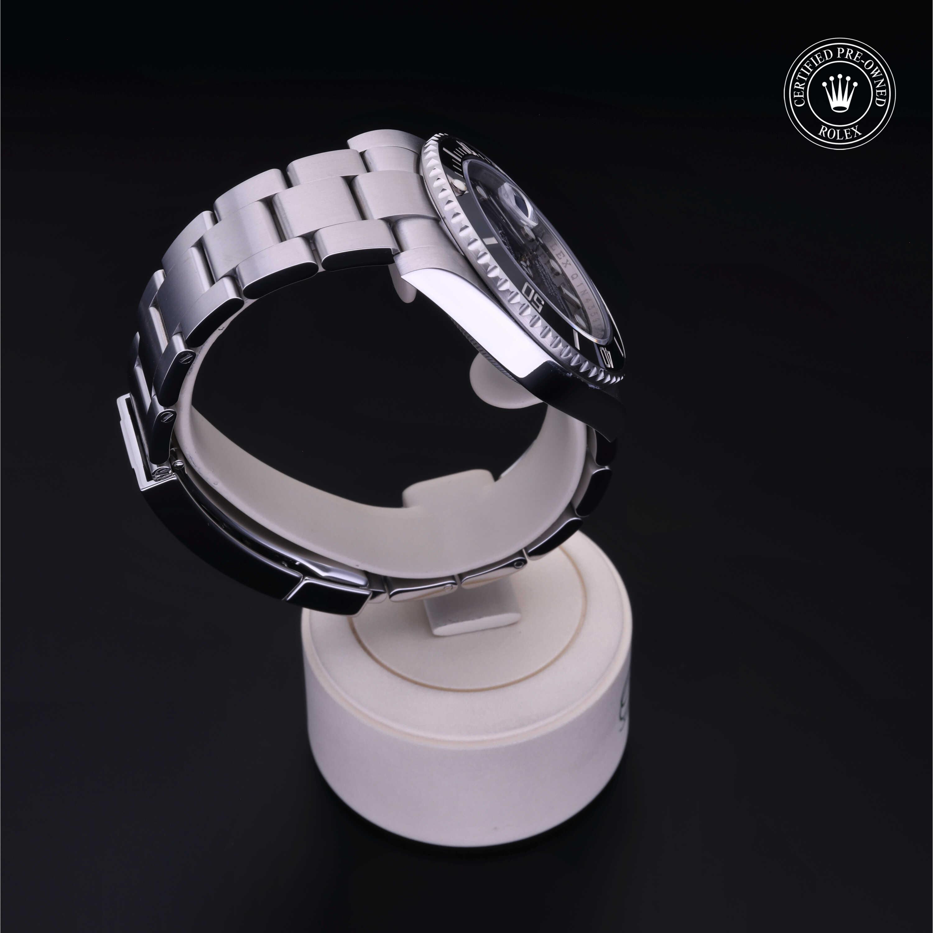 Oyster Perpetual Submariner