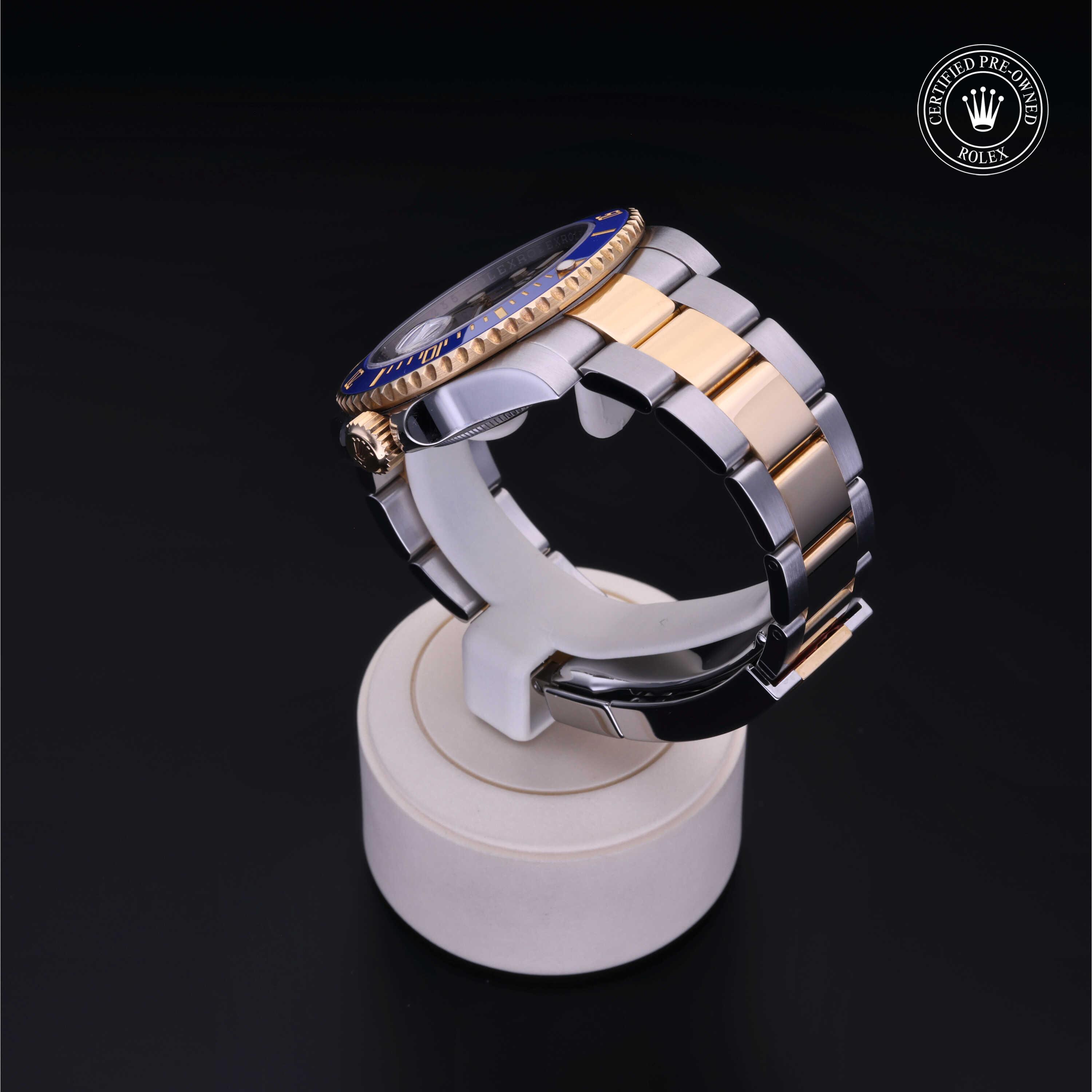 Oyster Perpetual Submariner