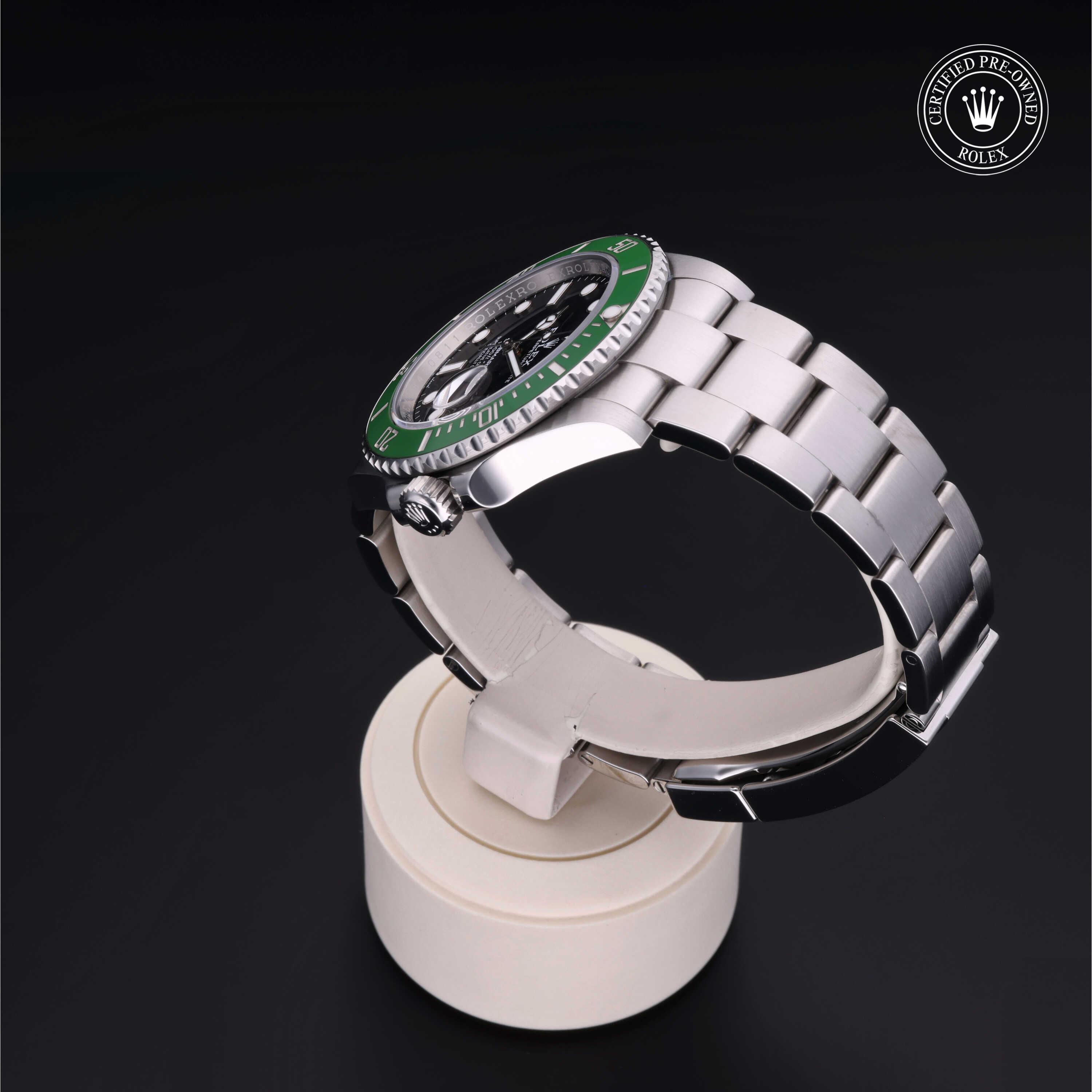 Oyster Perpetual Submariner
