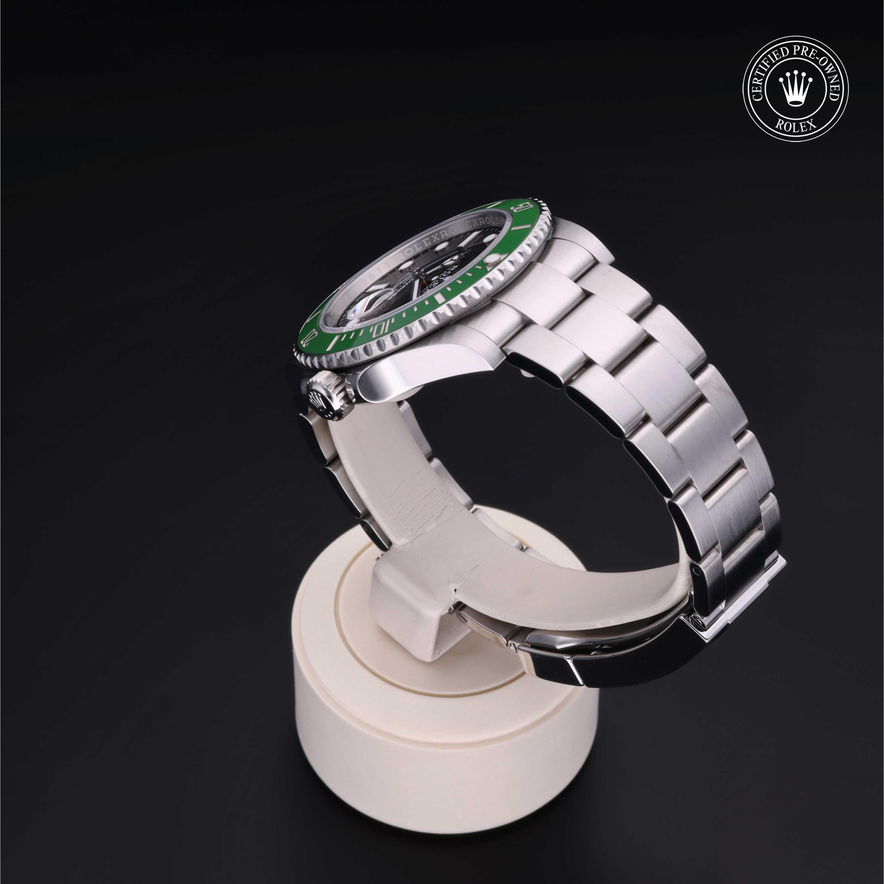 Oyster Perpetual Submariner