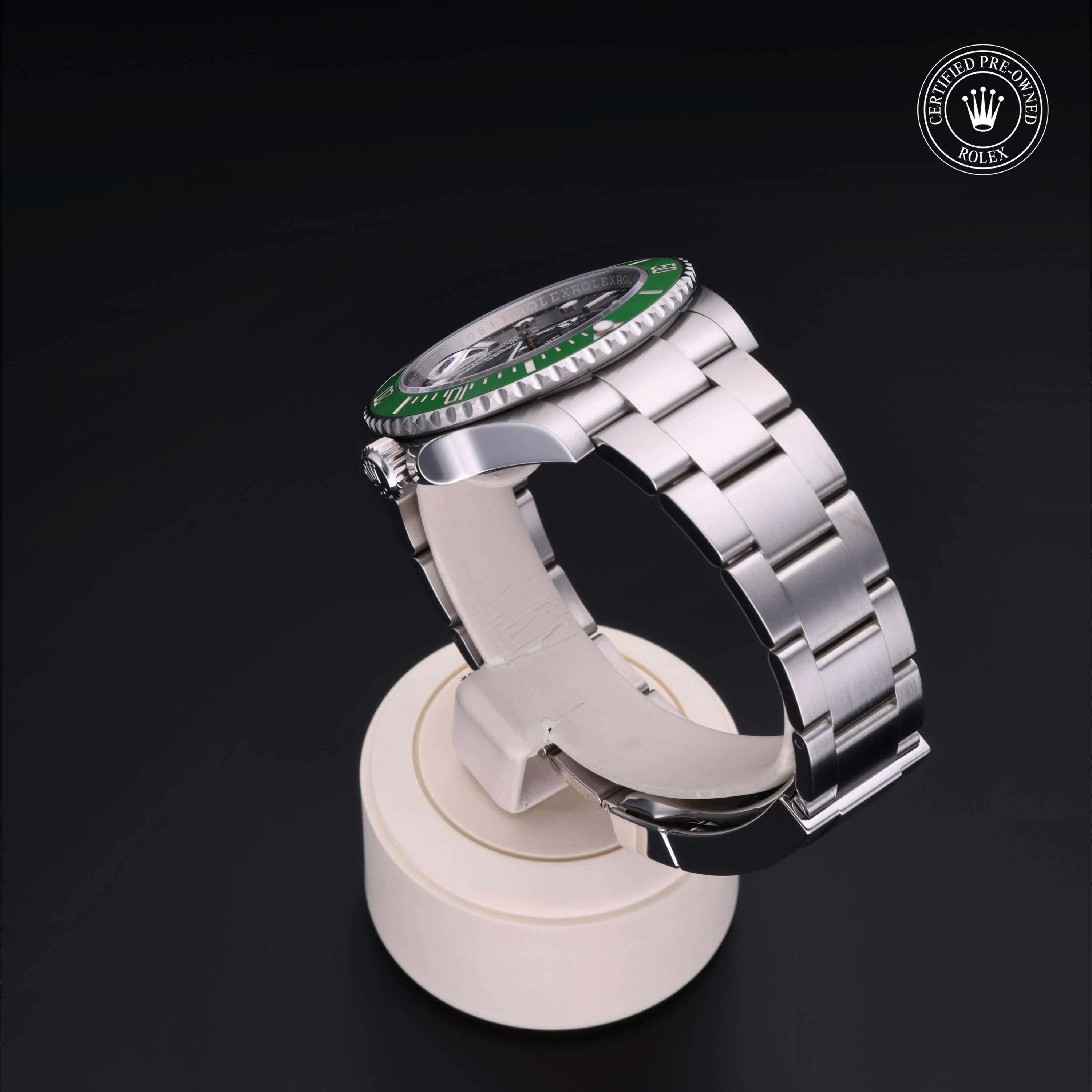 Oyster Perpetual Submariner