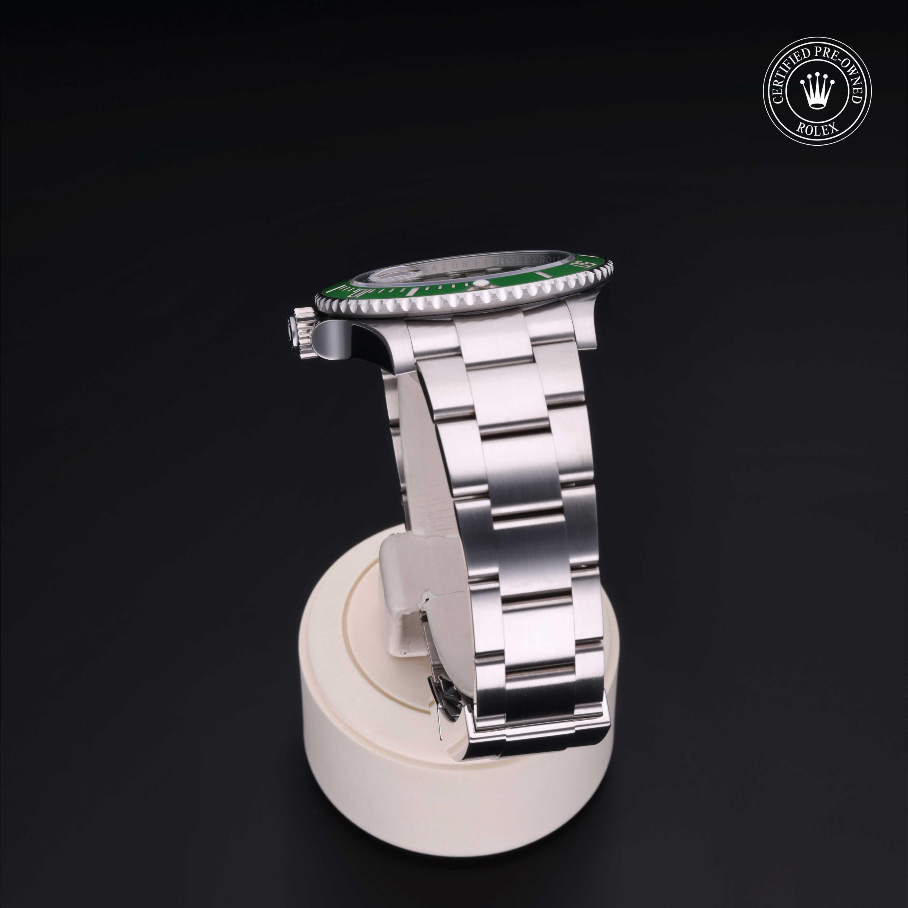 Oyster Perpetual Submariner
