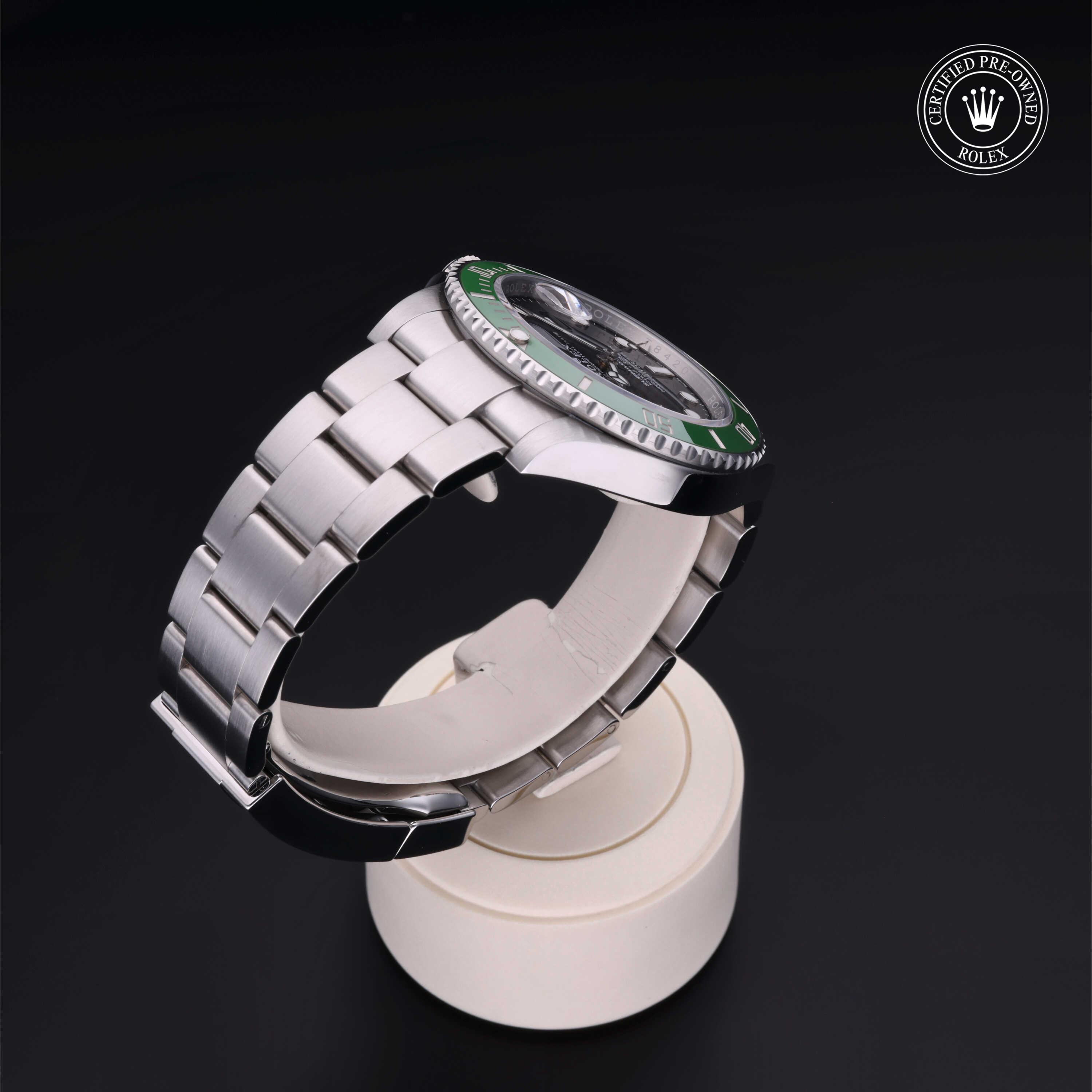Oyster Perpetual Submariner
