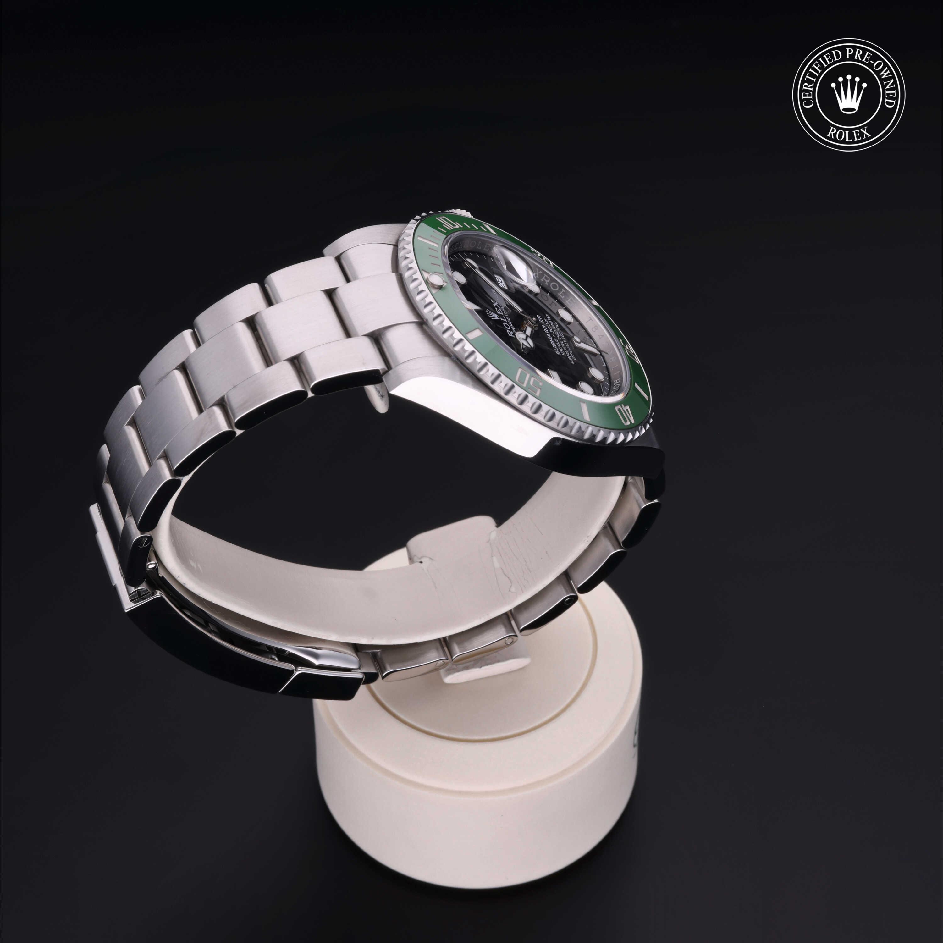 Oyster Perpetual Submariner