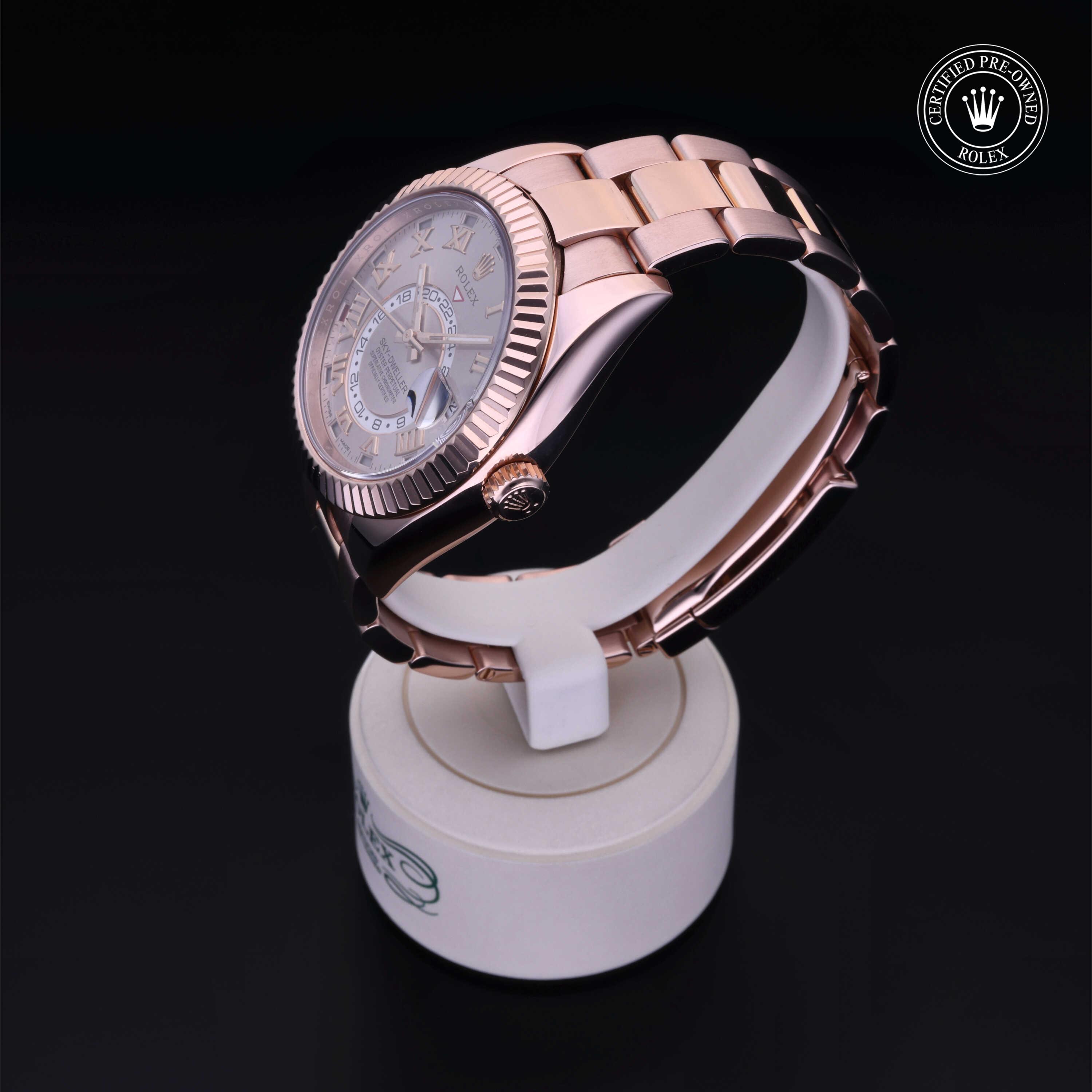 Oyster Perpetual Sky-Dweller