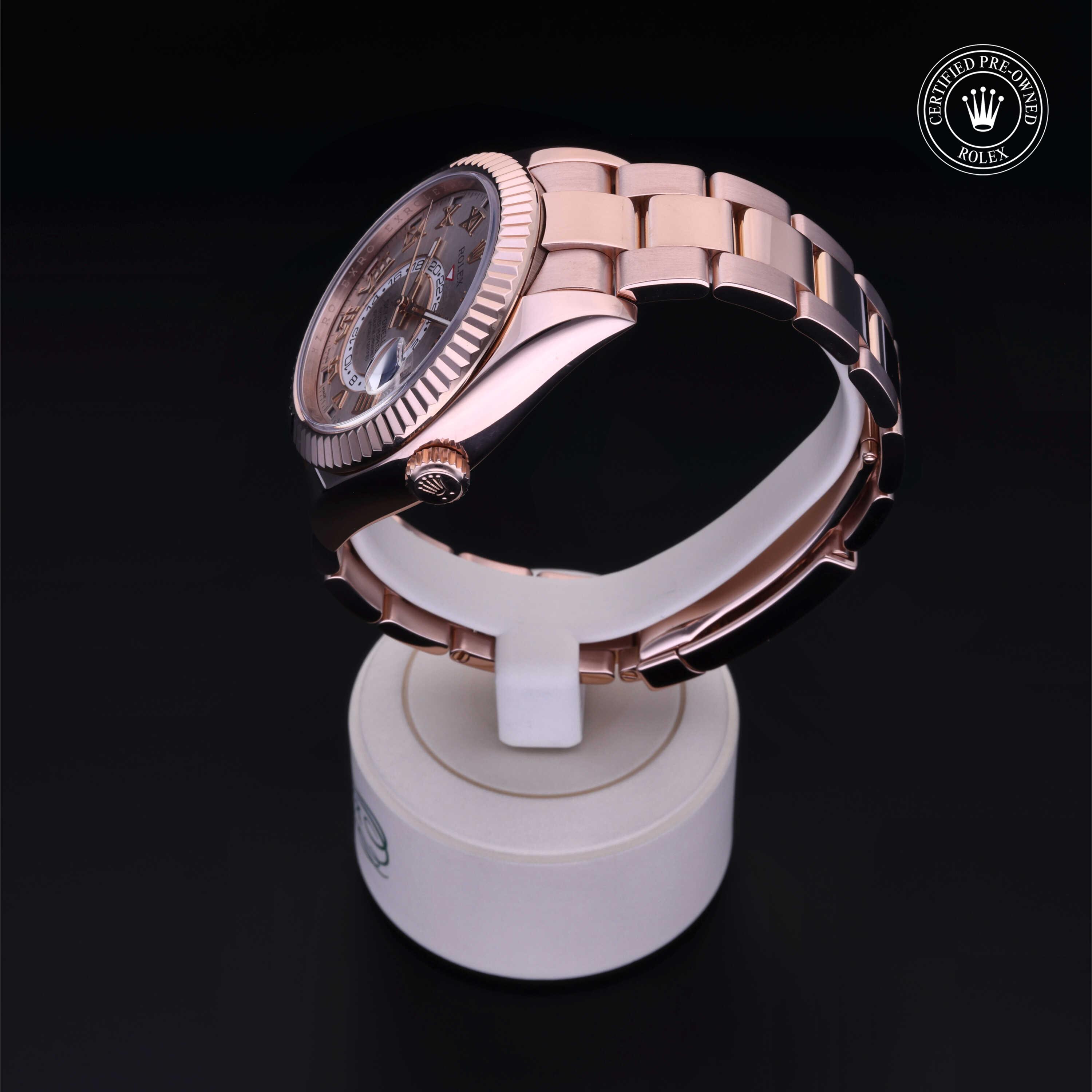 Oyster Perpetual Sky-Dweller