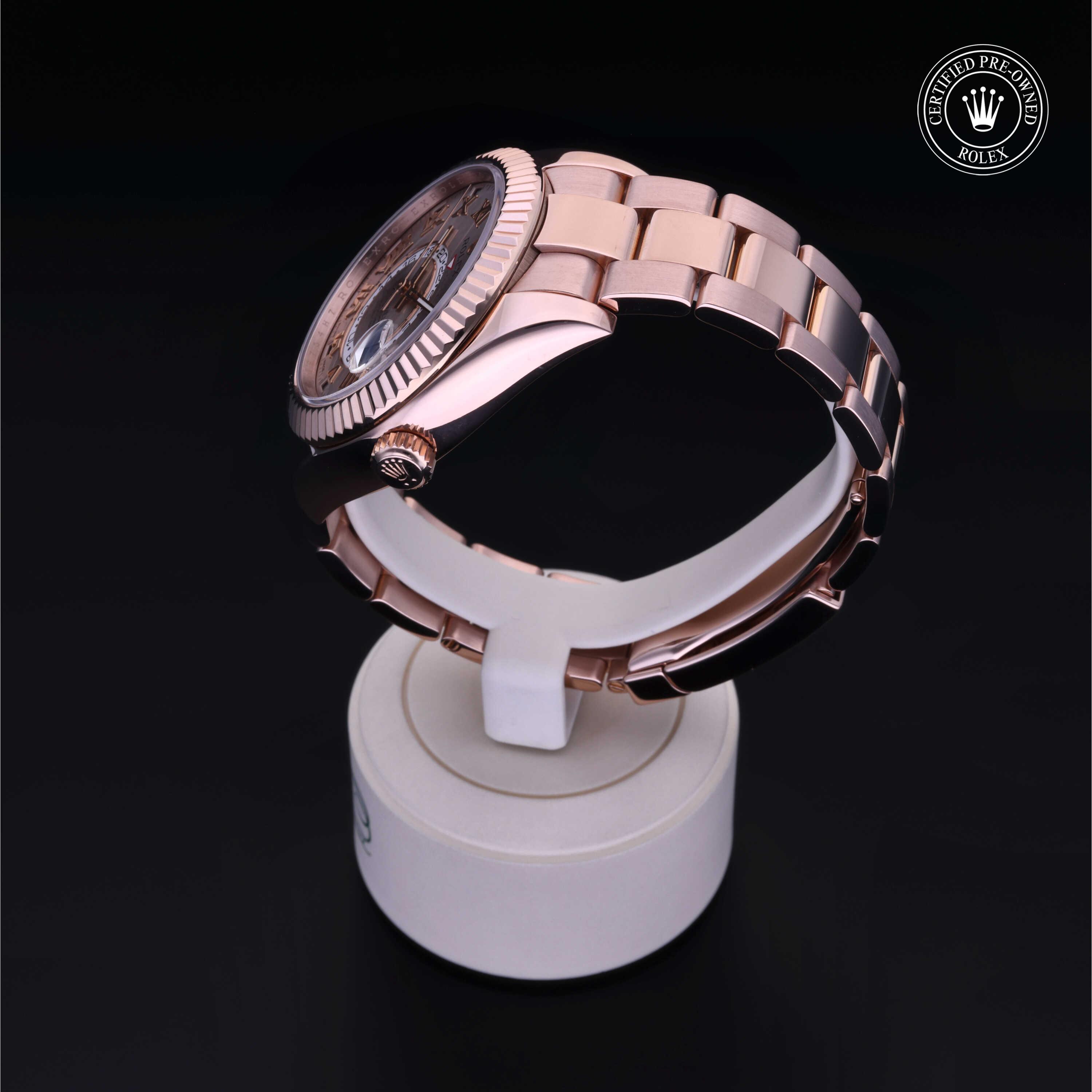 Oyster Perpetual Sky-Dweller