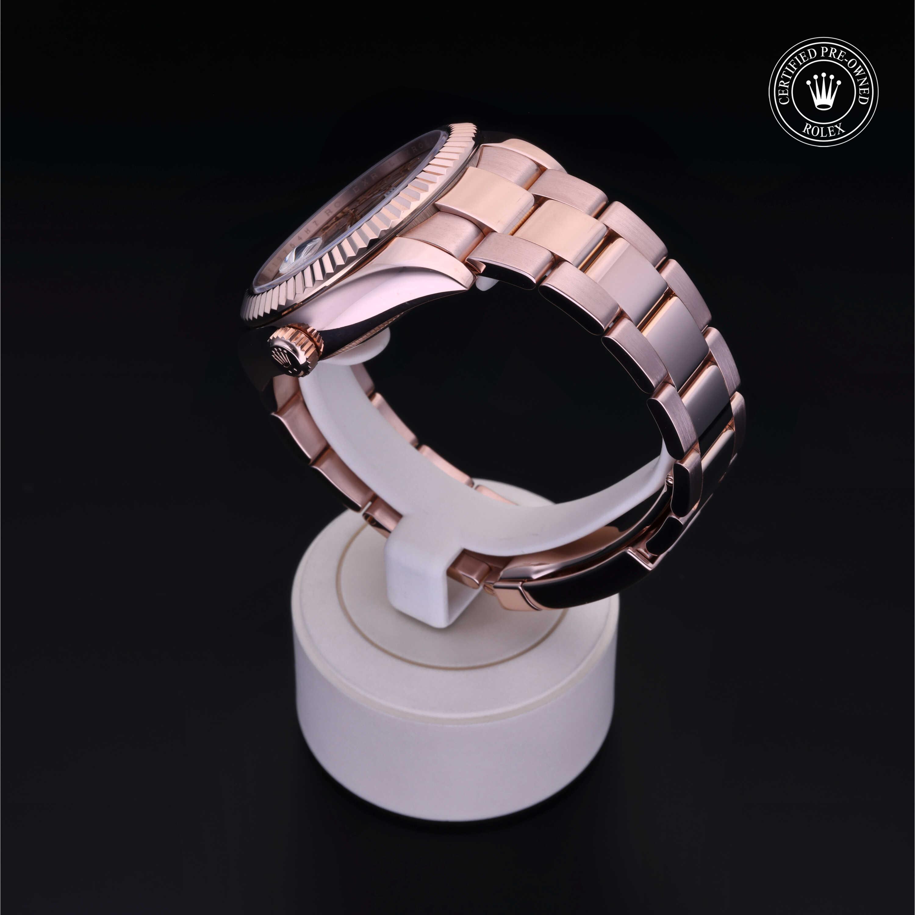 Oyster Perpetual Sky-Dweller