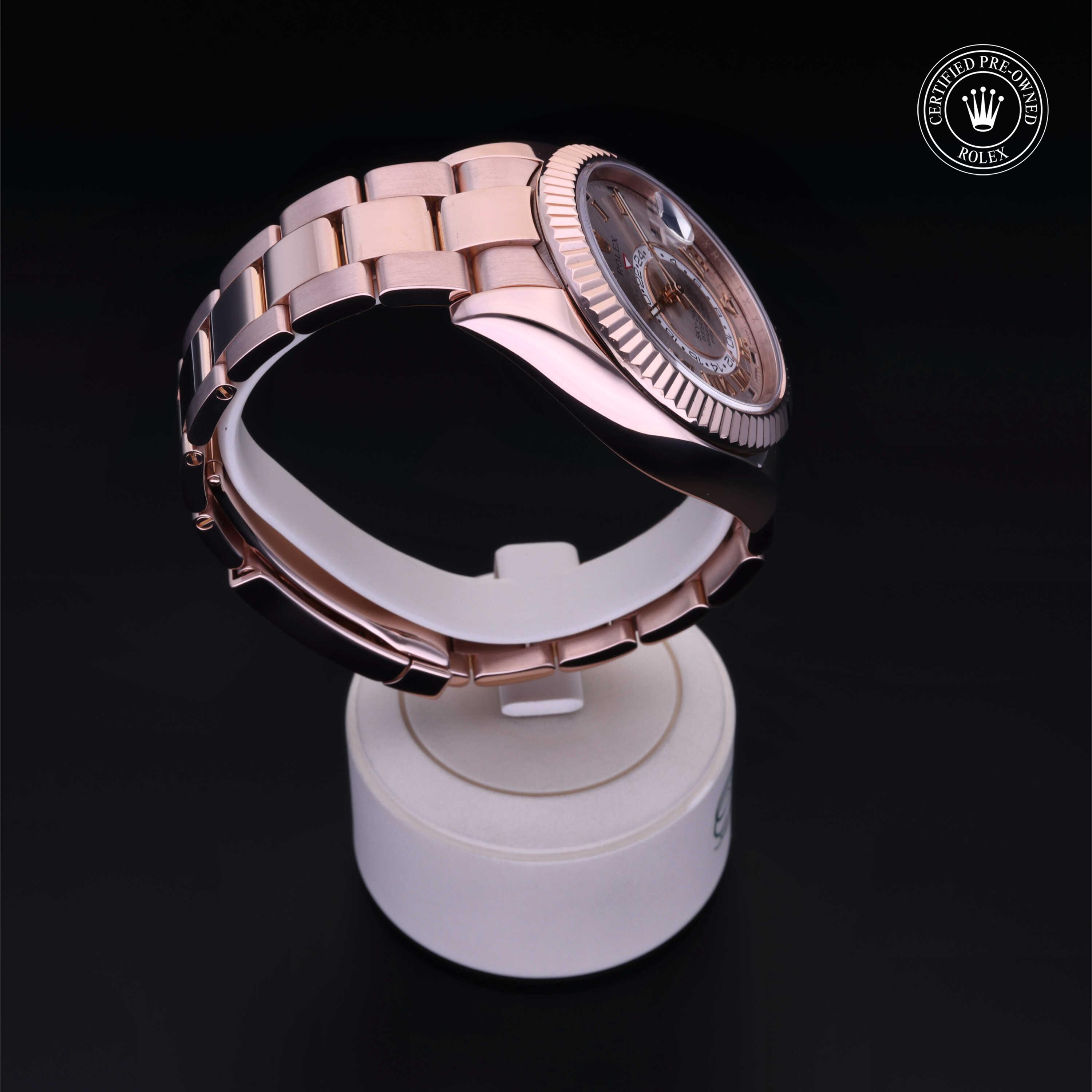 Oyster Perpetual Sky-Dweller