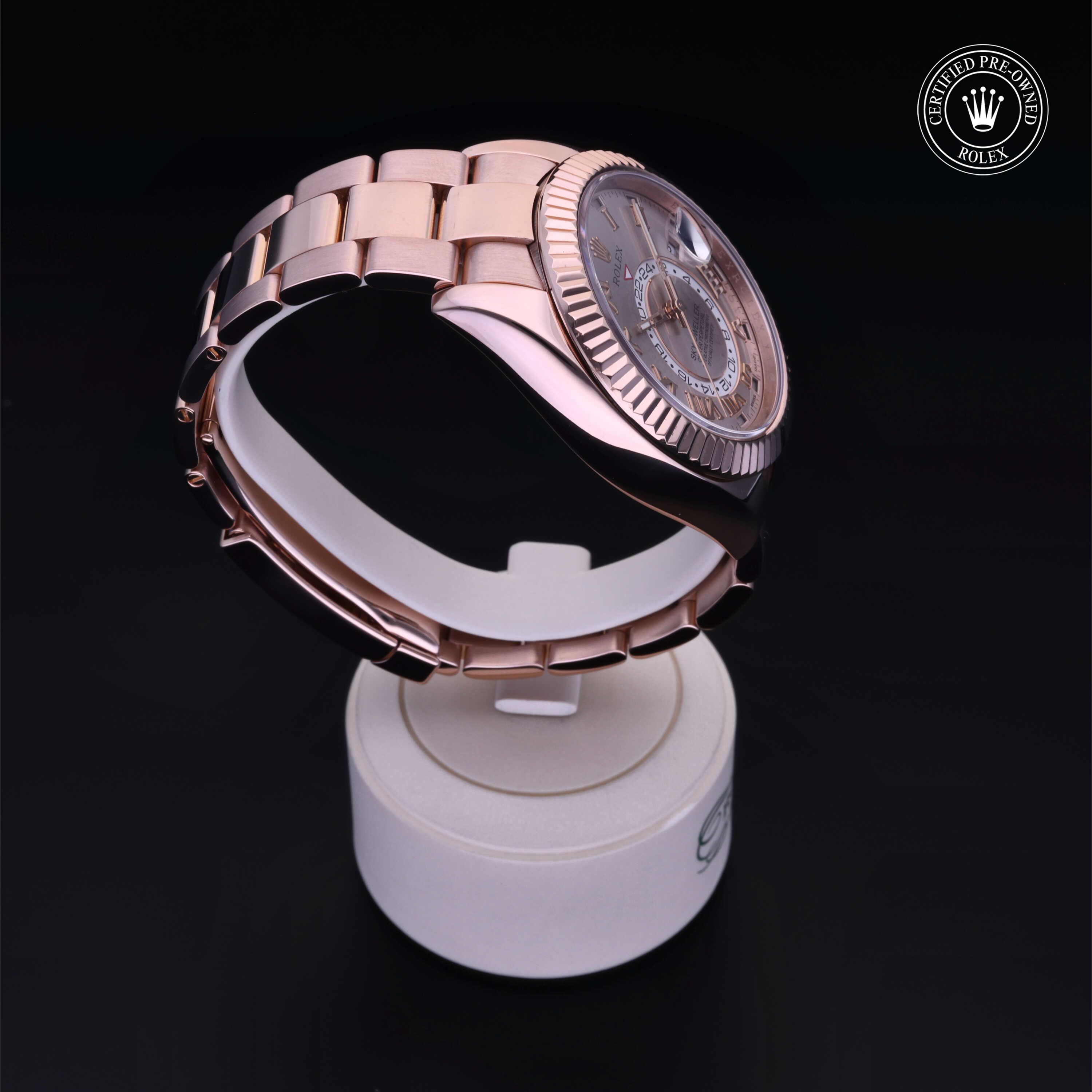 Oyster Perpetual Sky-Dweller