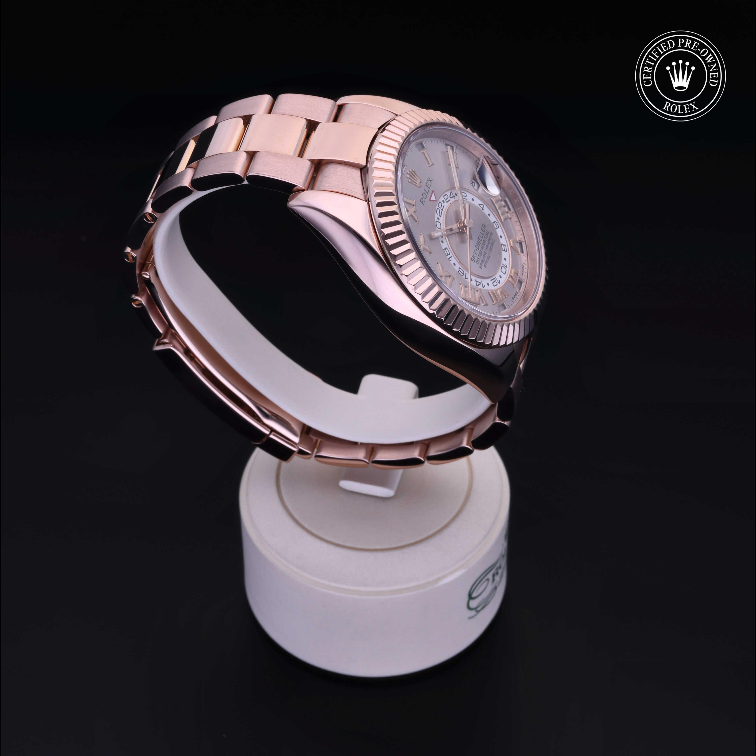 Oyster Perpetual Sky-Dweller