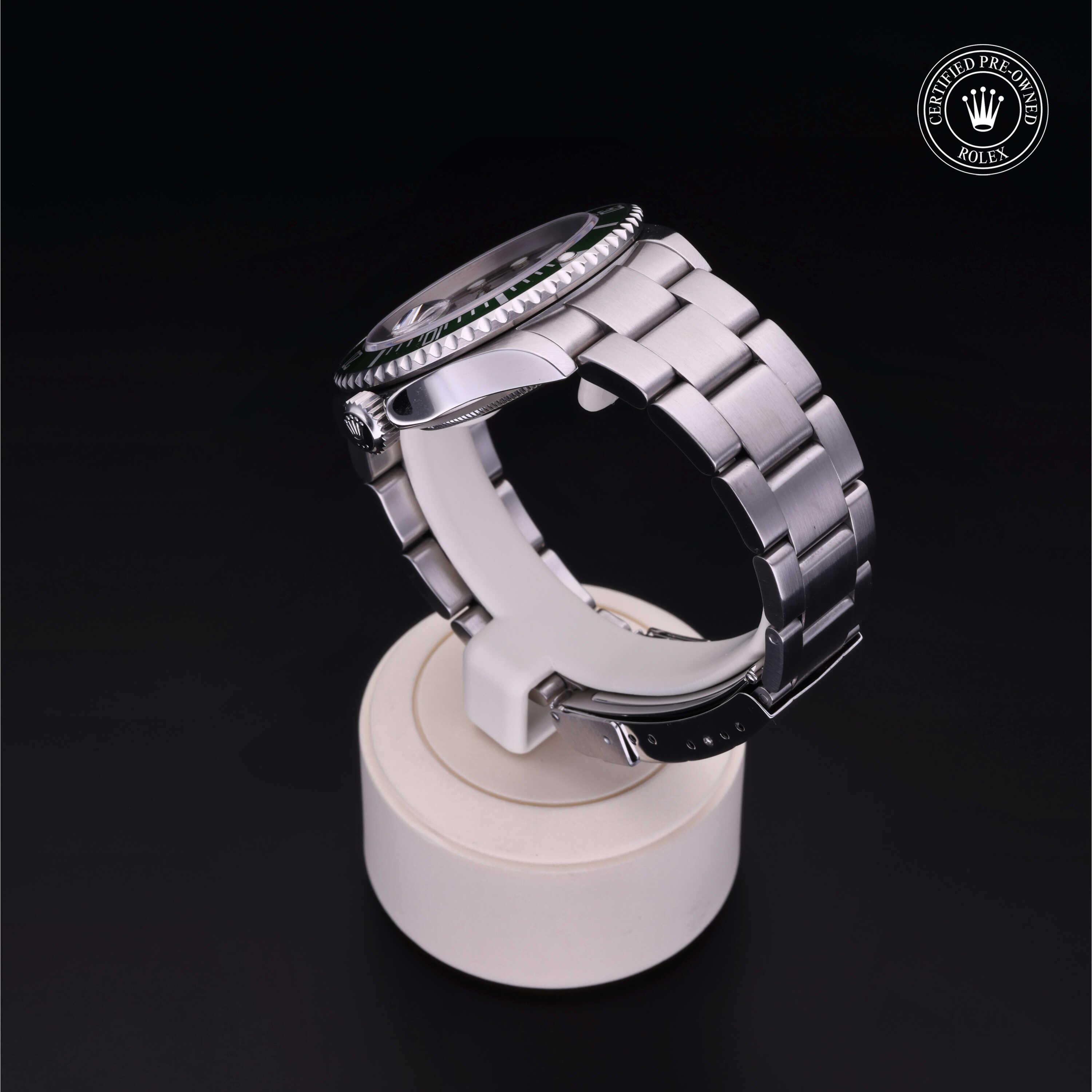 Oyster Perpetual Submariner
