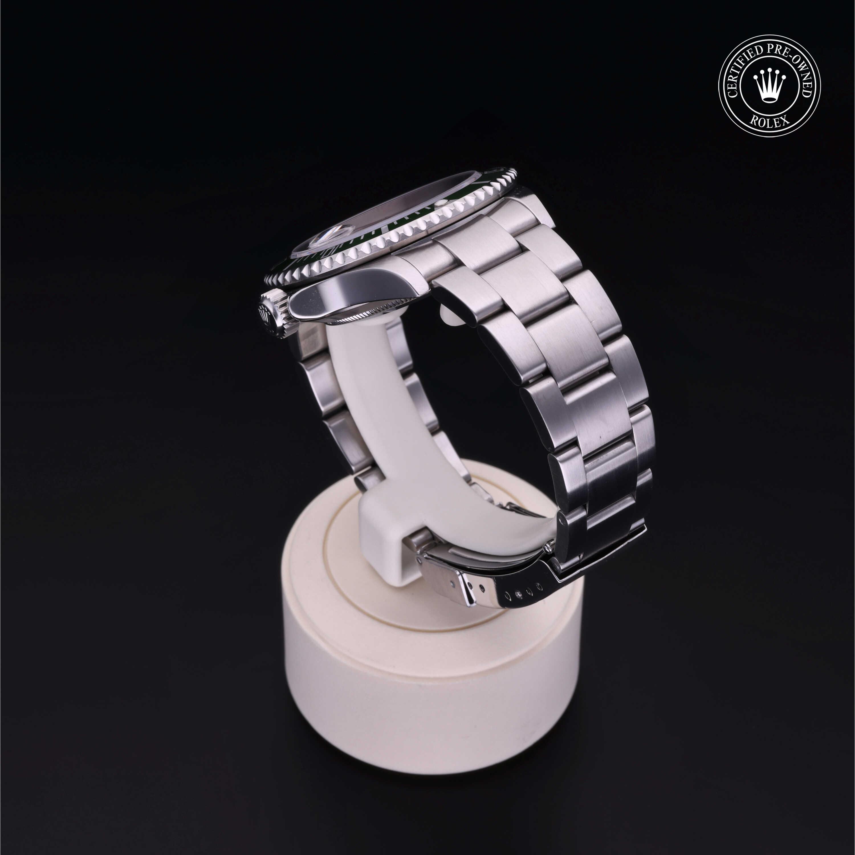 Oyster Perpetual Submariner