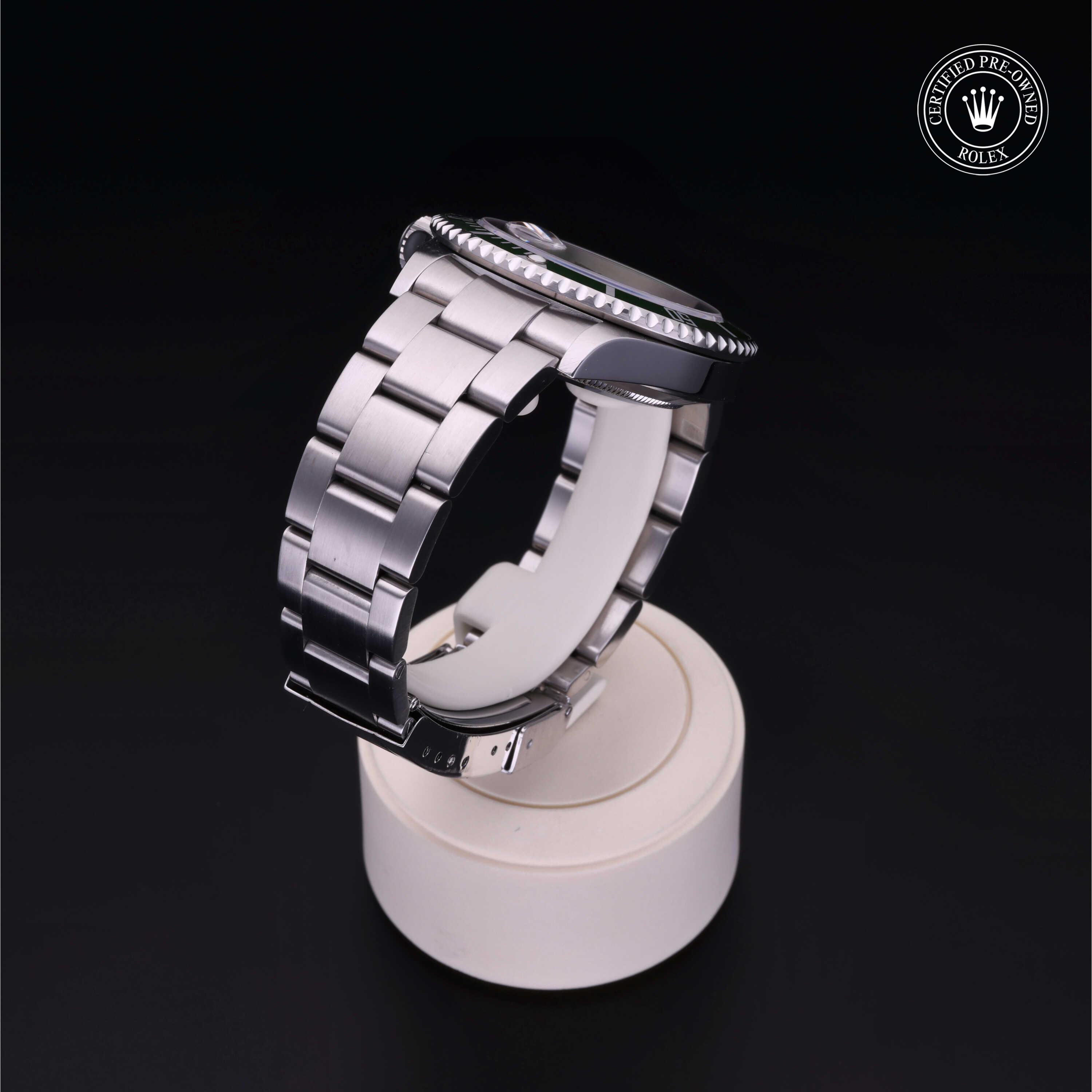 Oyster Perpetual Submariner
