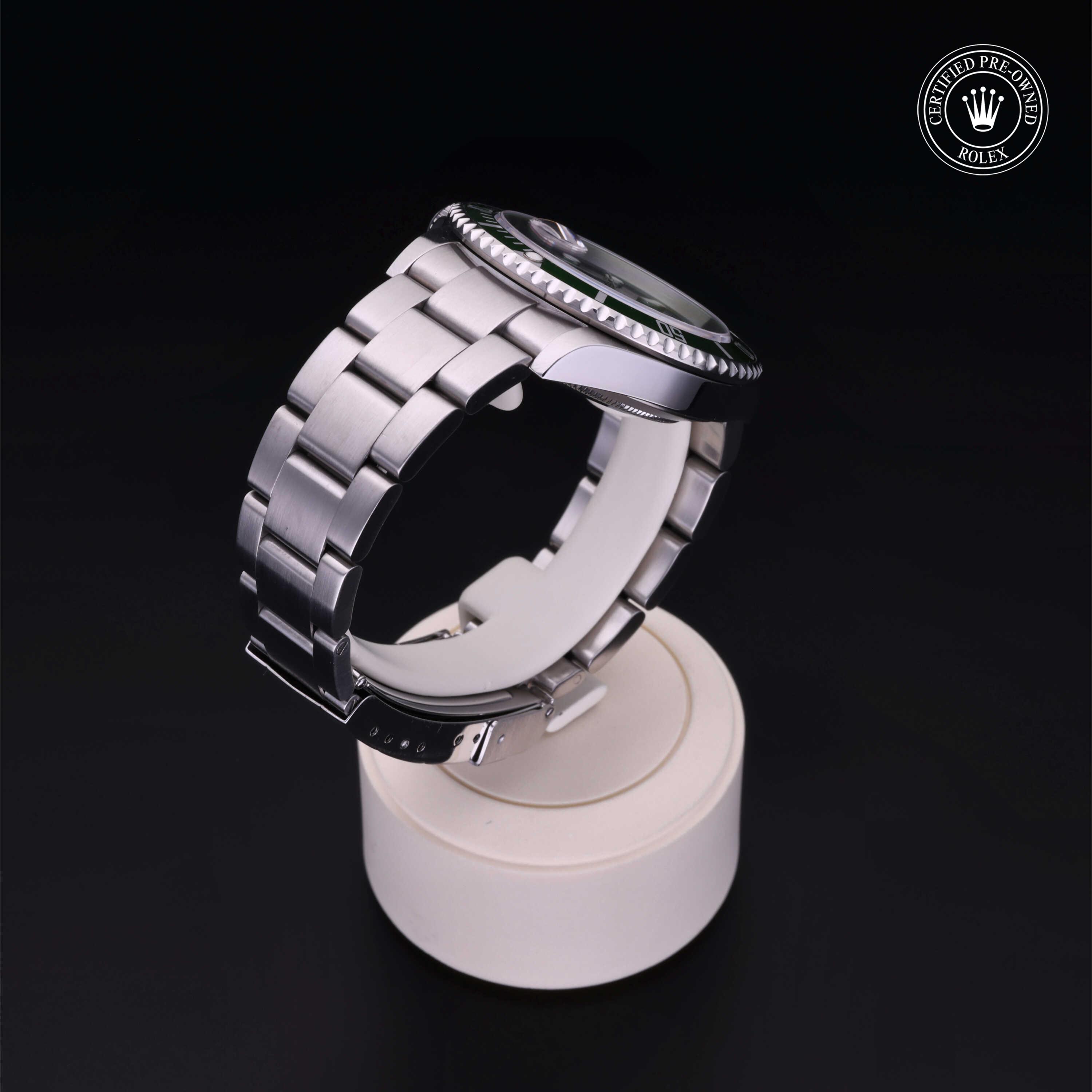 Oyster Perpetual Submariner