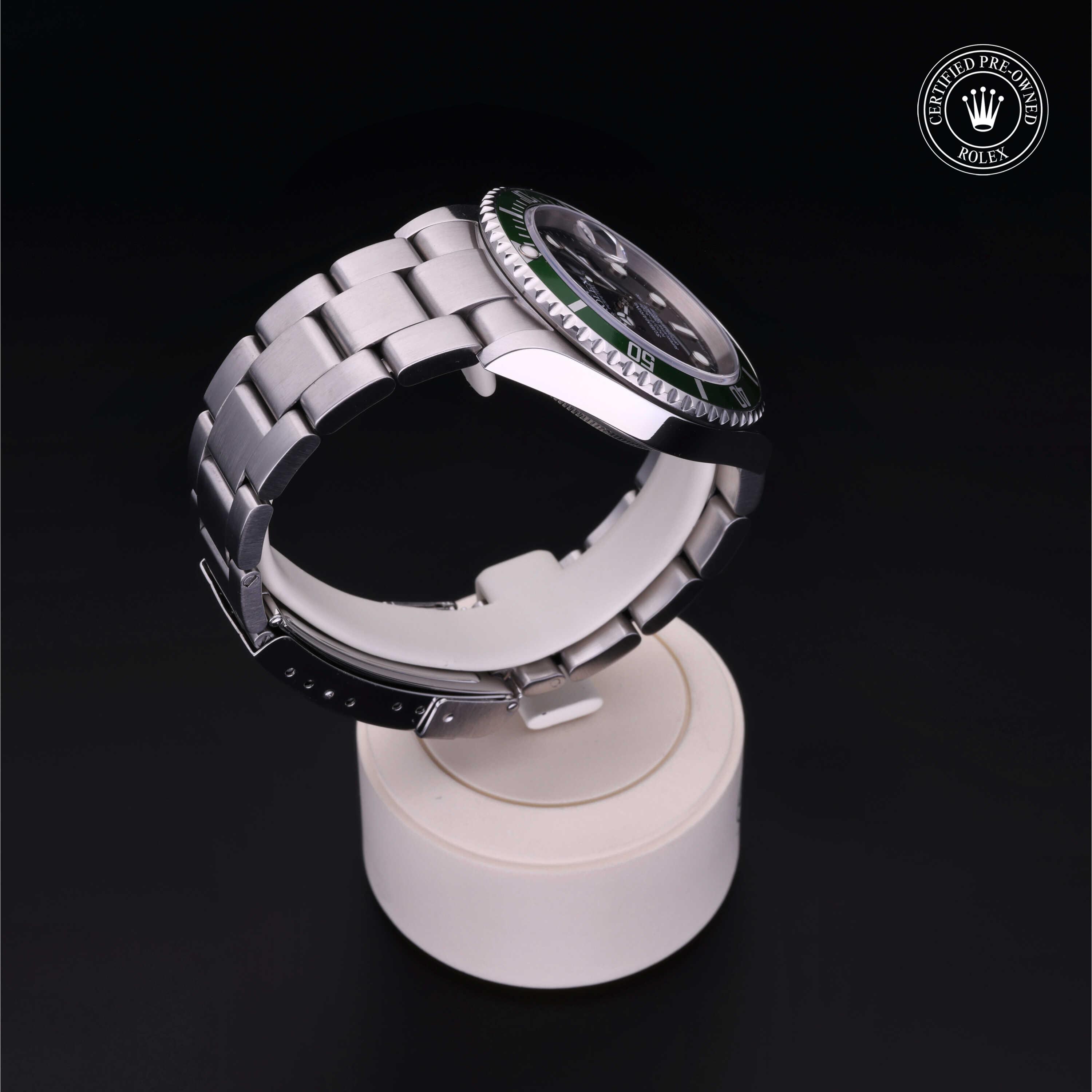 Oyster Perpetual Submariner