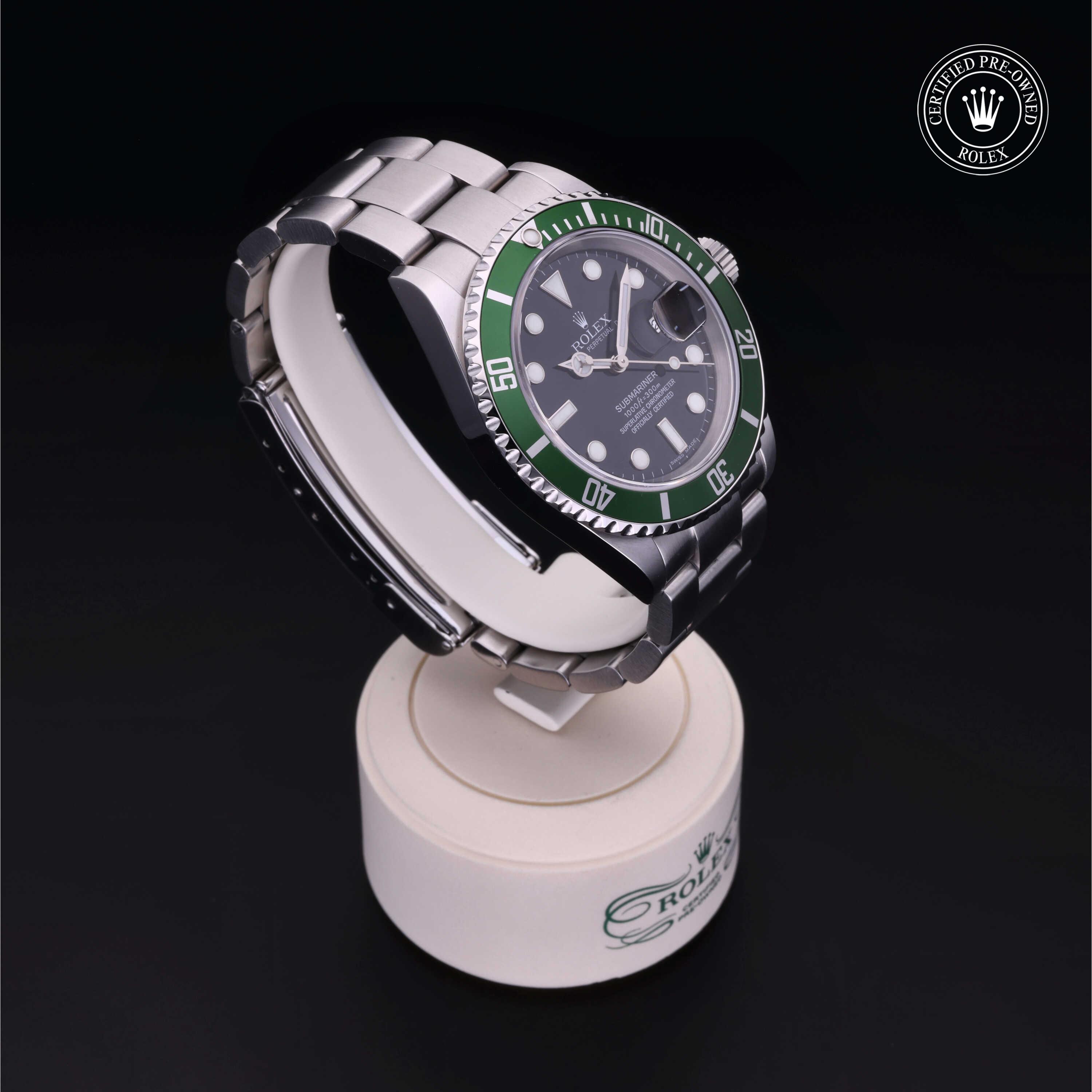 Oyster Perpetual Submariner