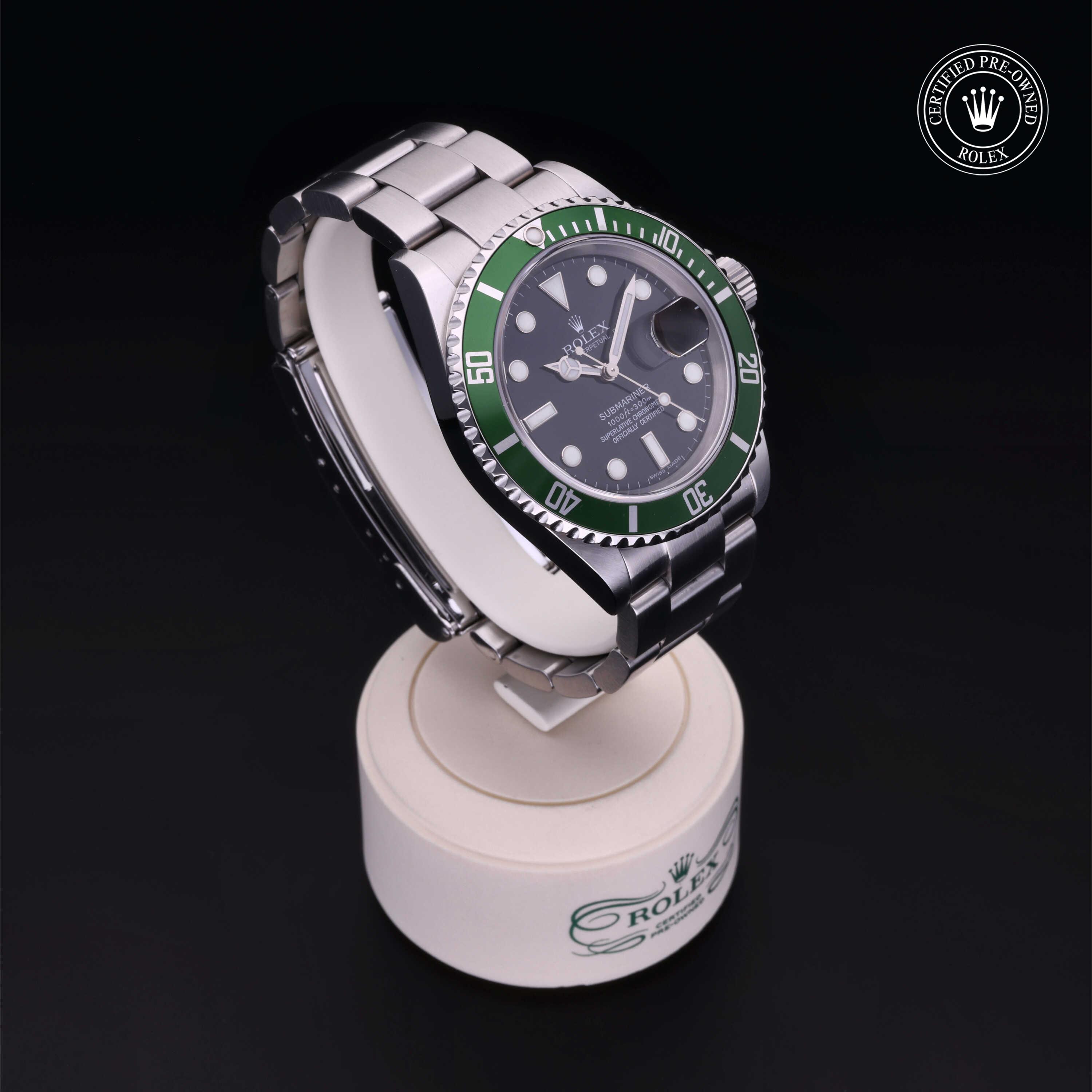 Oyster Perpetual Submariner